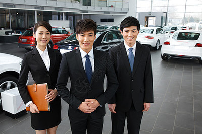 酒店門童與會展服務(wù)的專業(yè)融合 打造卓越賓客體驗